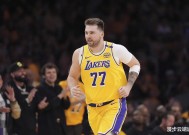 洛杉矶湖人训练开放日，冲刺阶段外线爆发引欢呼，足总杯在即，阵容厚度经受考验的简单介绍-九游